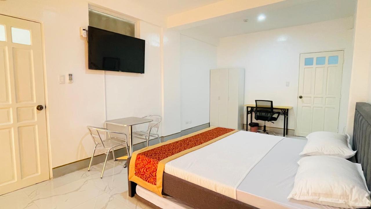Legends Hotel & Restaurant - Lemery And Taal מראה חיצוני תמונה